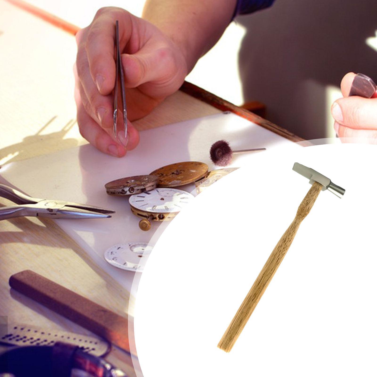 Palu Perbaikan Jam Tangan Alat - Tools At Workshop ulasan dan harga
